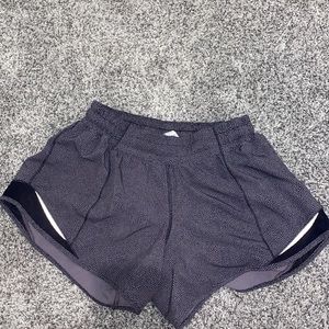 Lululemon Printed Hotty Hot Shorts